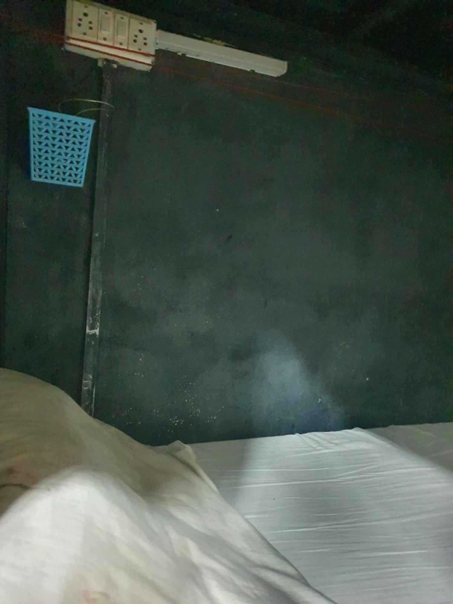 Bapuji Dormitory Hostel 뭄바이 외부 사진