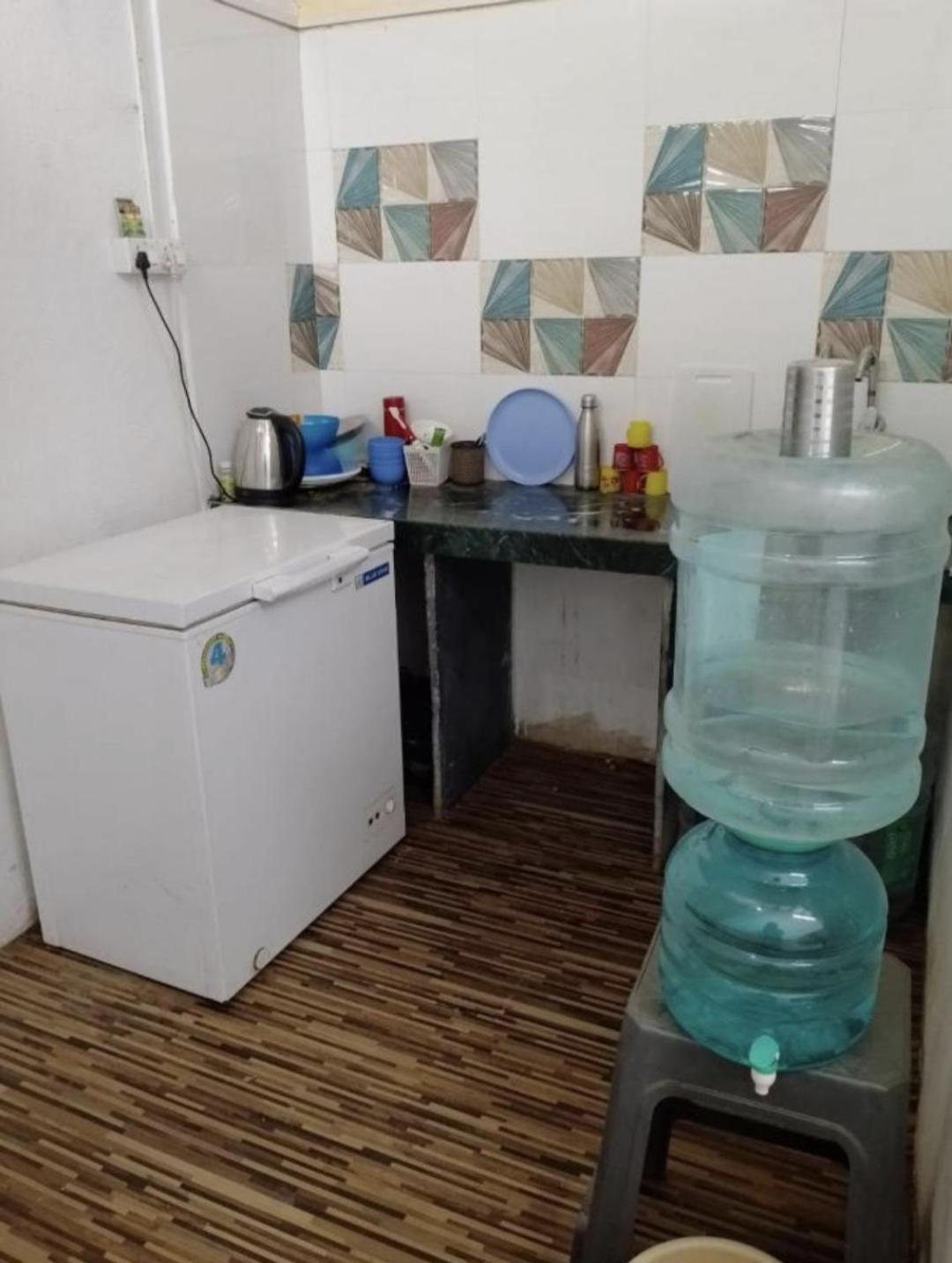 Bapuji Dormitory Hostel 뭄바이 외부 사진